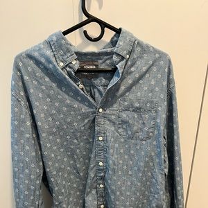 Bonobos Blue Long Sleeve Chambray Shirt